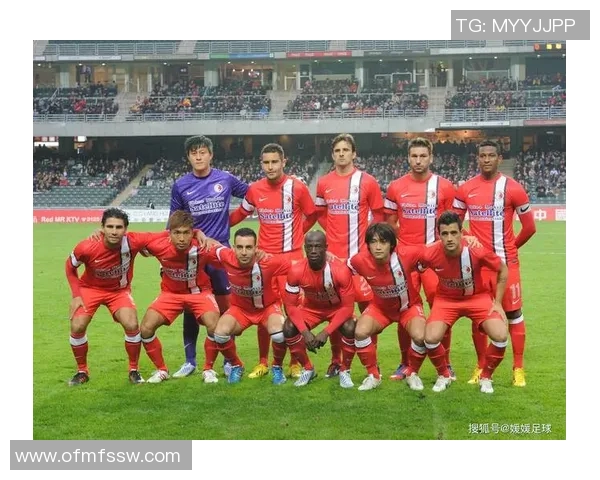 德累斯顿足球明星阵容全解析及其历史成就回顾